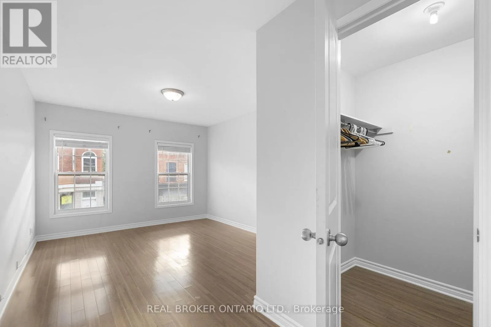 2 - 125 PRESCOTT STREET