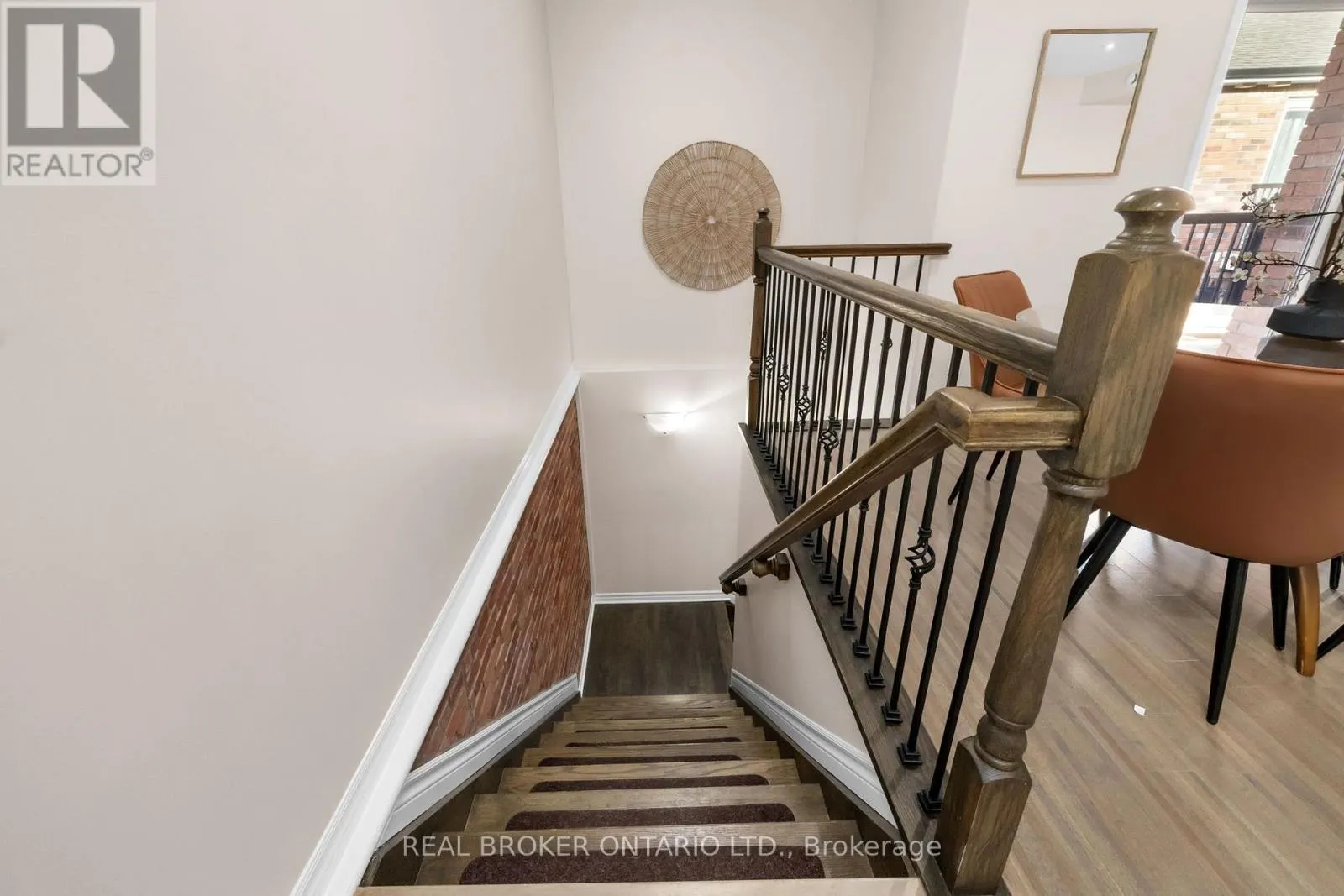 2 - 125 PRESCOTT STREET