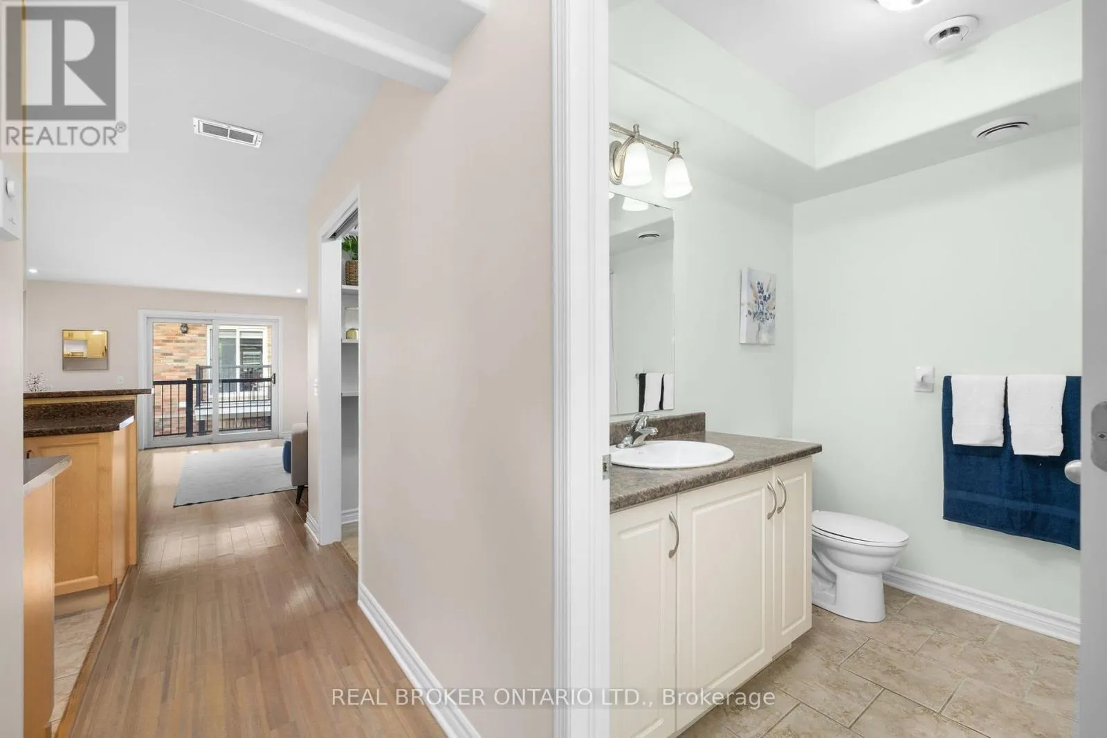 2 - 125 PRESCOTT STREET