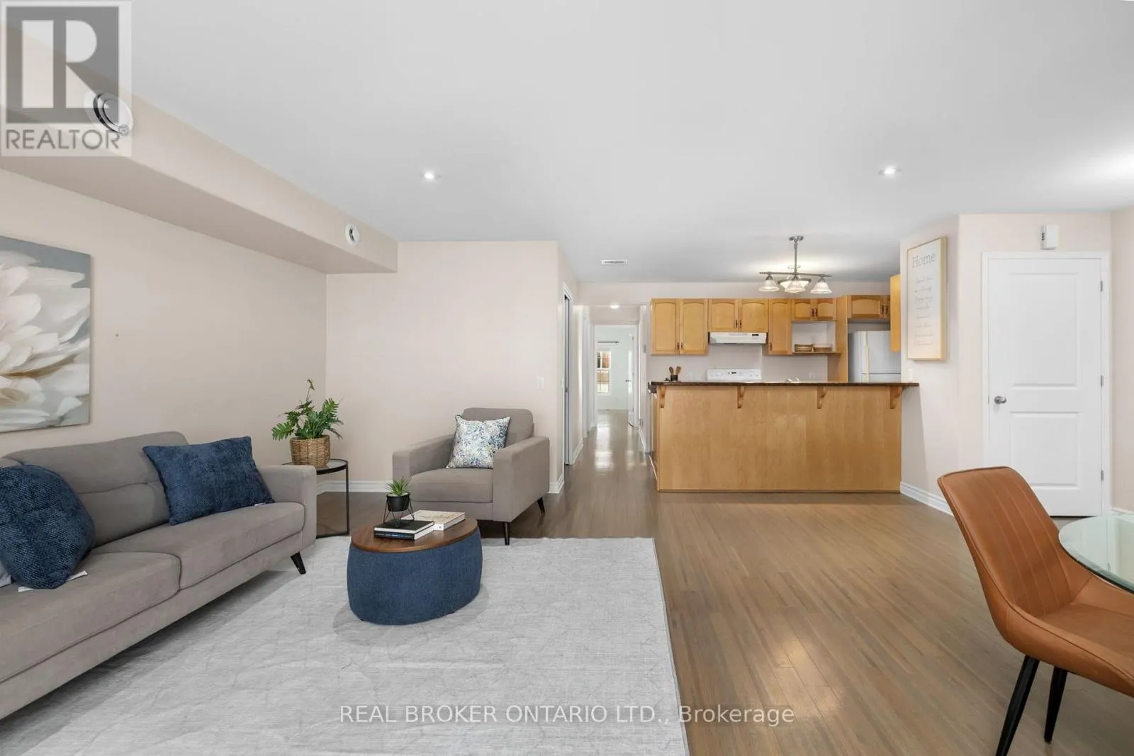2 - 125 PRESCOTT STREET