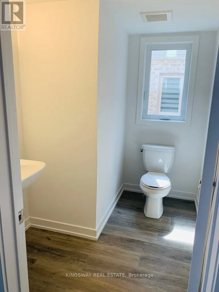 31 - 205 WEST OAK TRAIL