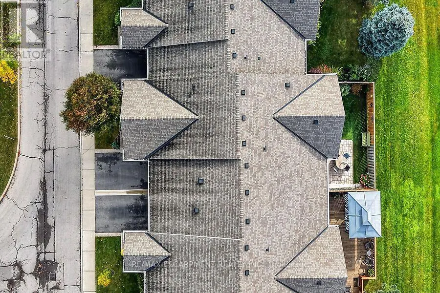 43 - 34 SOUTHBROOK DRIVE