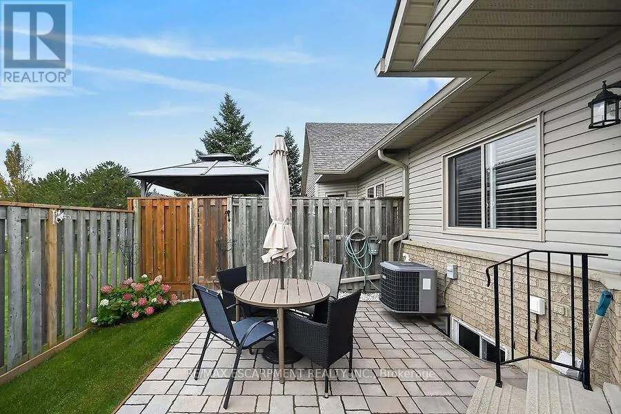 43 - 34 SOUTHBROOK DRIVE