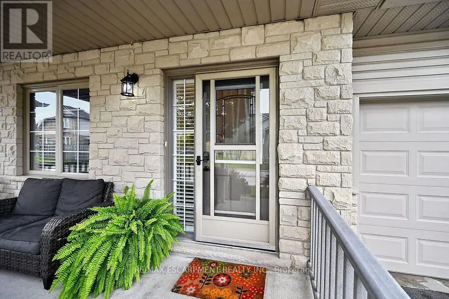 43 - 34 SOUTHBROOK DRIVE