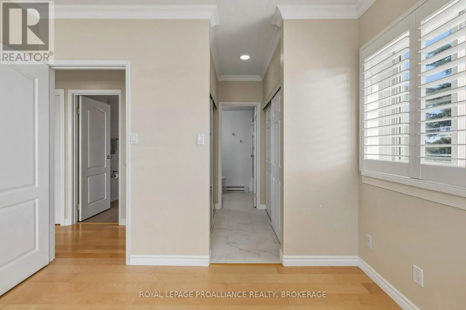 301 - 649 DAVIS DRIVE #301