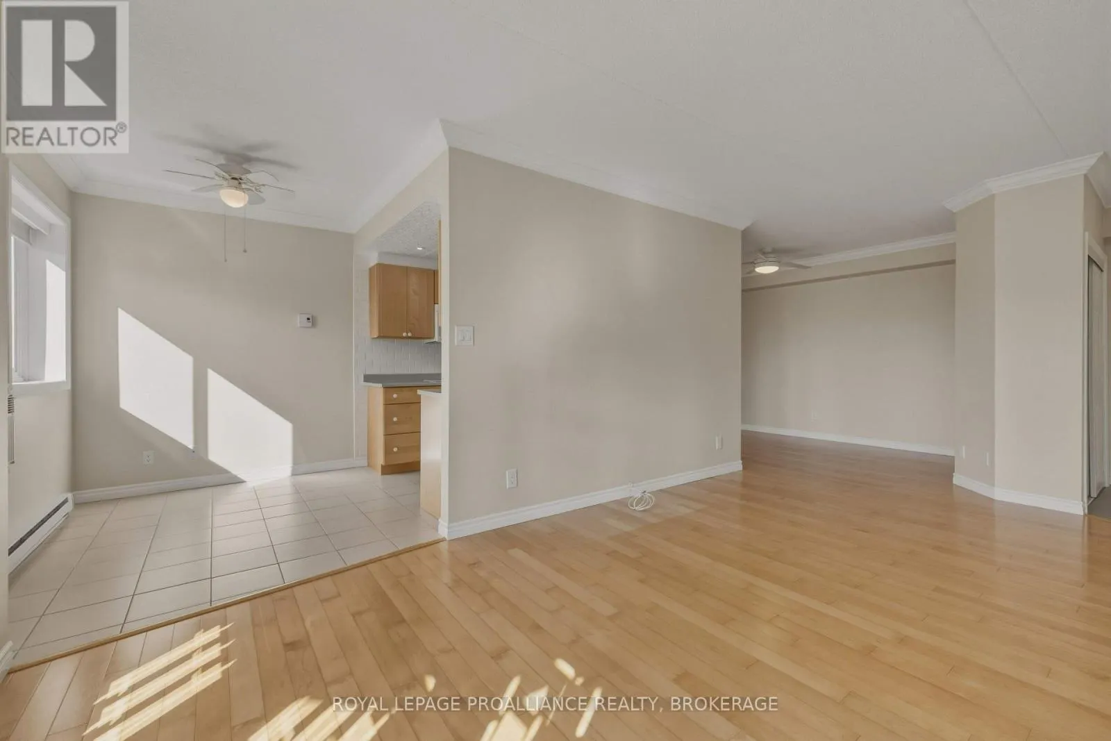 301 - 649 DAVIS DRIVE #301