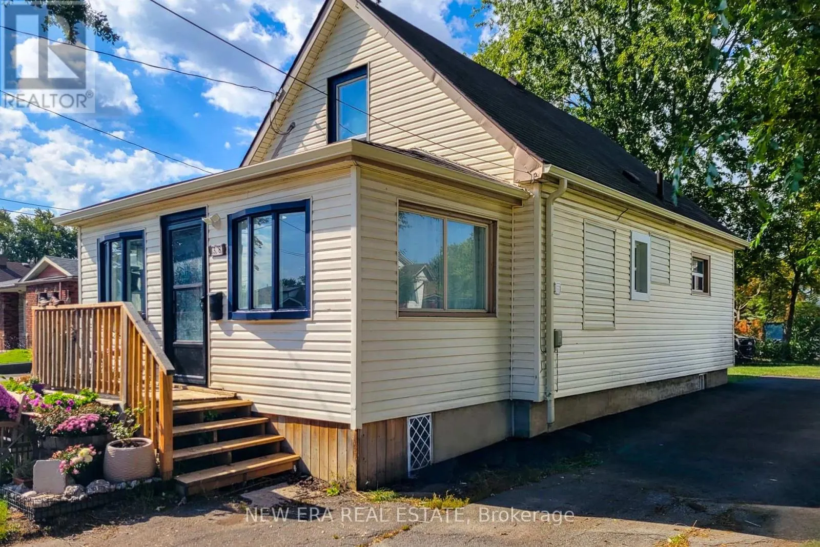 38 CLIFFORD AVENUE