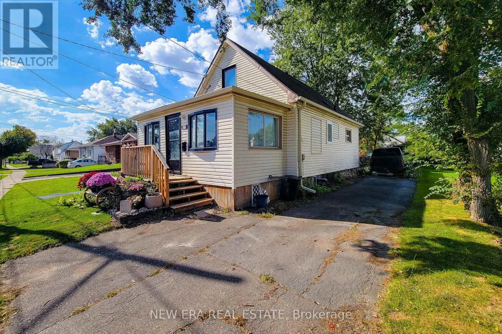 38 CLIFFORD AVENUE
