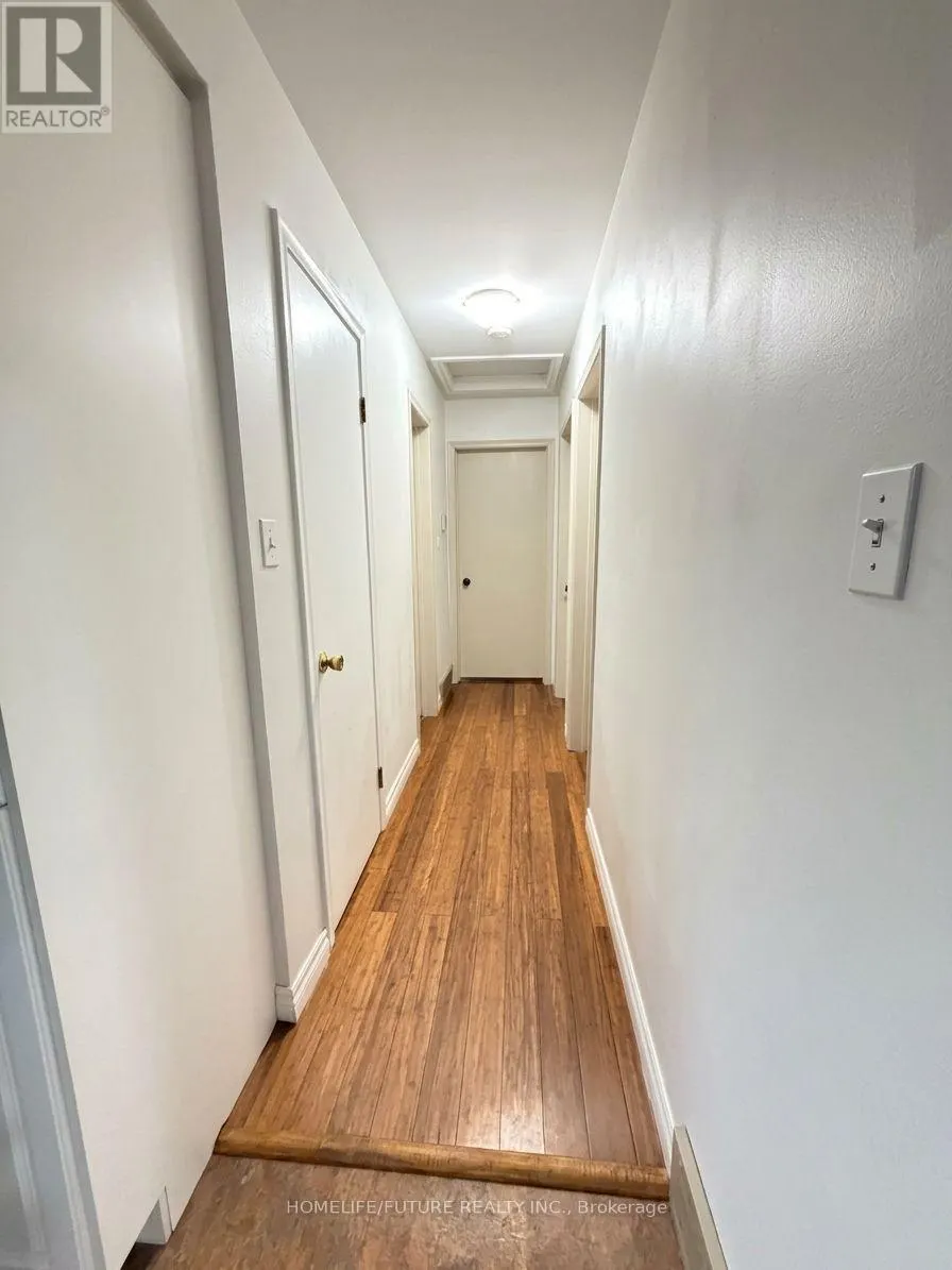 272 KINZIE AVENUE