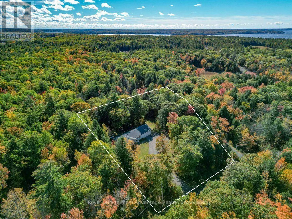 10 OAKRIDGE ROAD