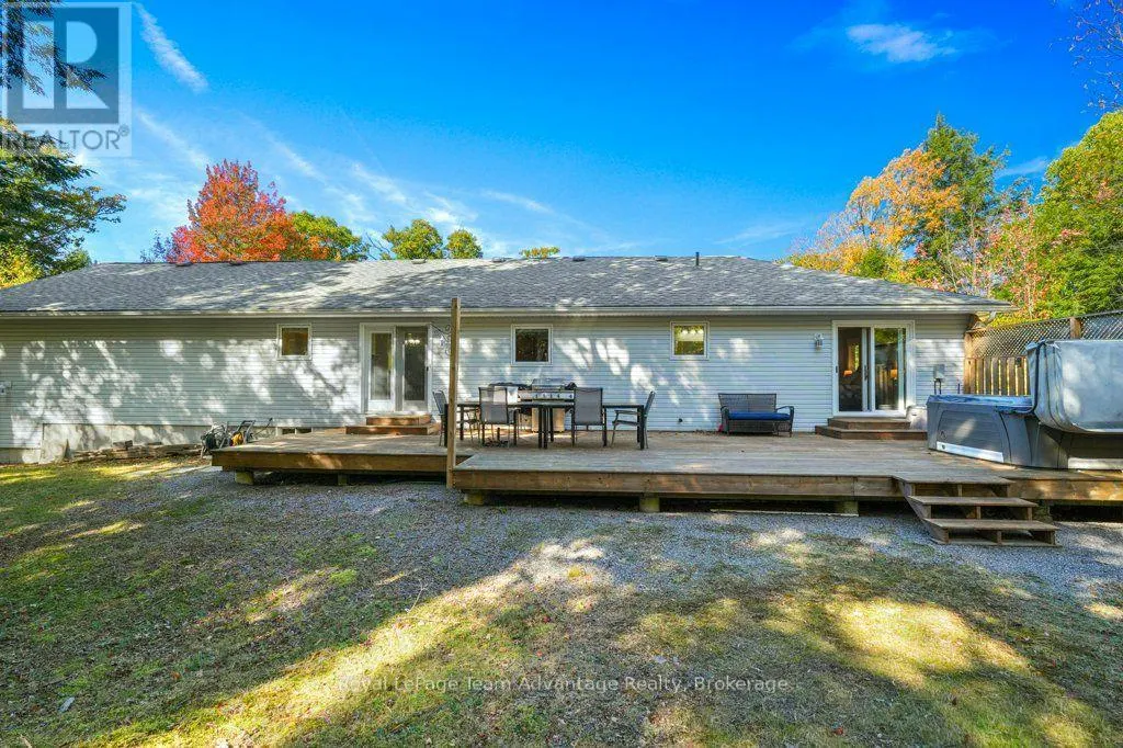 10 OAKRIDGE ROAD