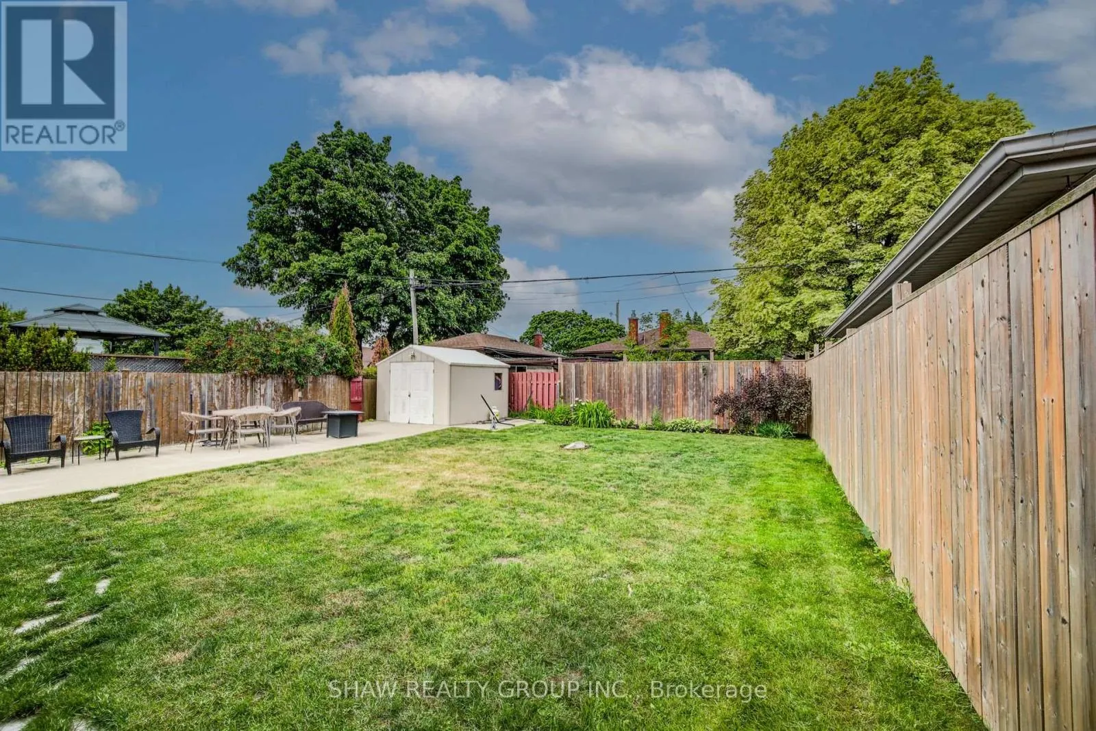 468 HIGHLAND ROAD
