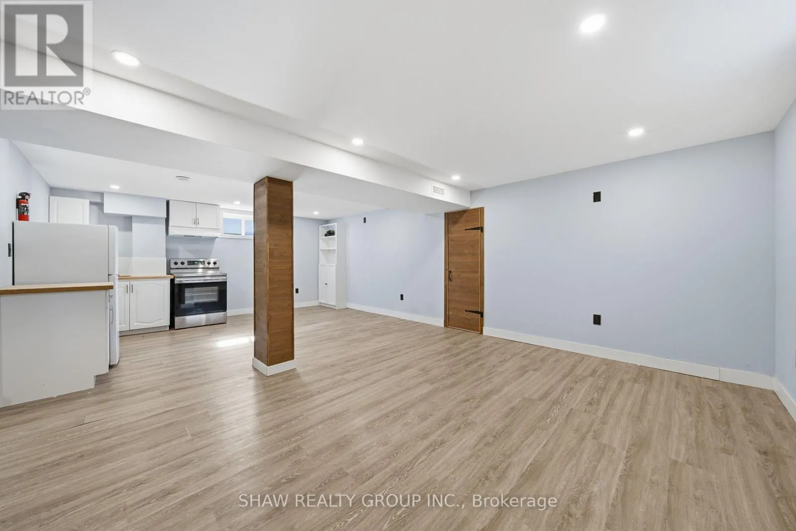 468 HIGHLAND ROAD