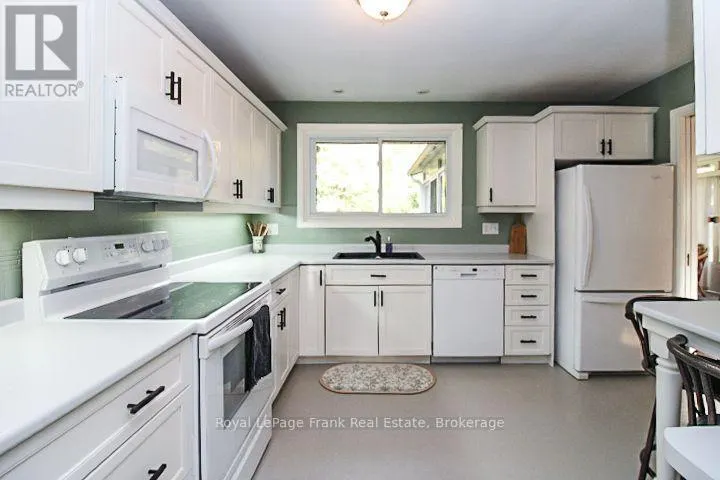 62 SPRINGBROOK DRIVE