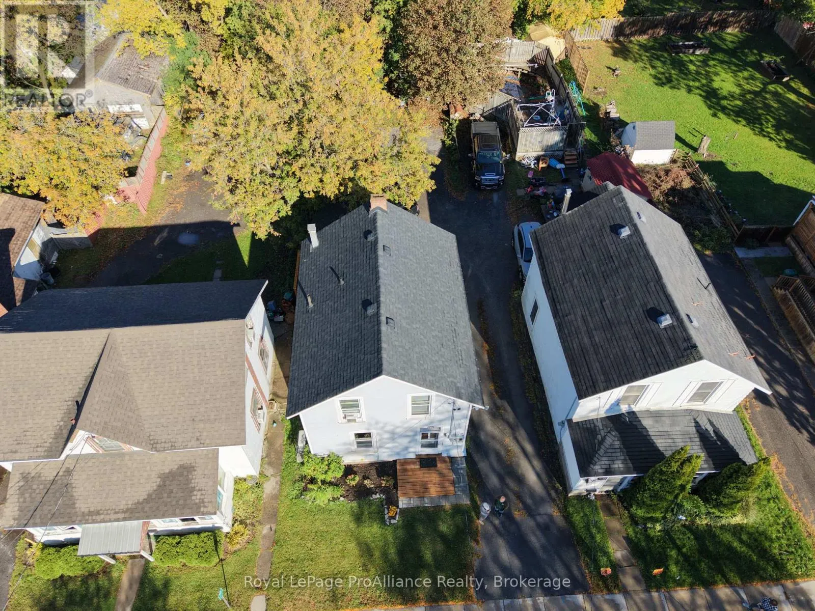 395 BLEECKER AVENUE