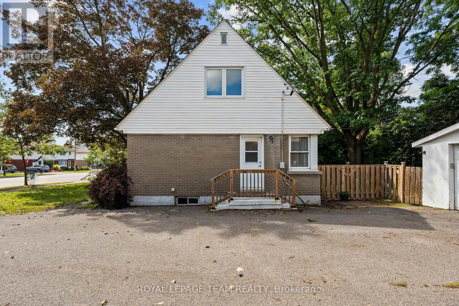873 SMYTH ROAD