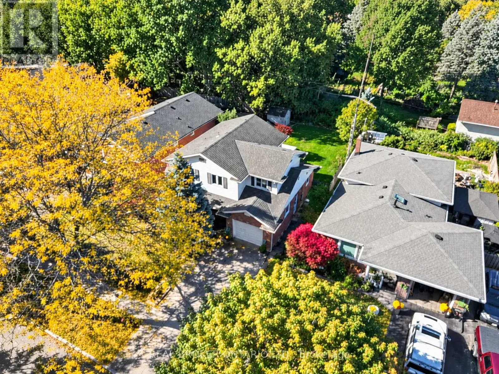 133 LEASIDE DRIVE