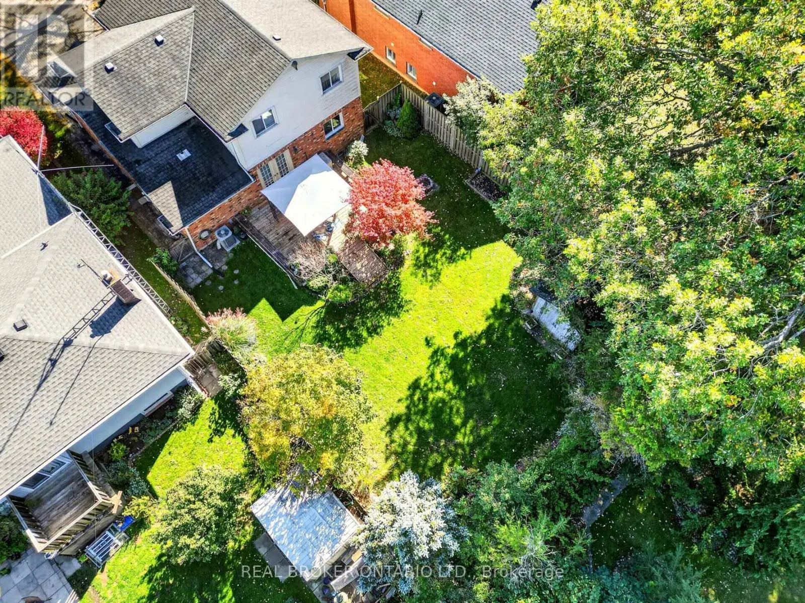 133 LEASIDE DRIVE