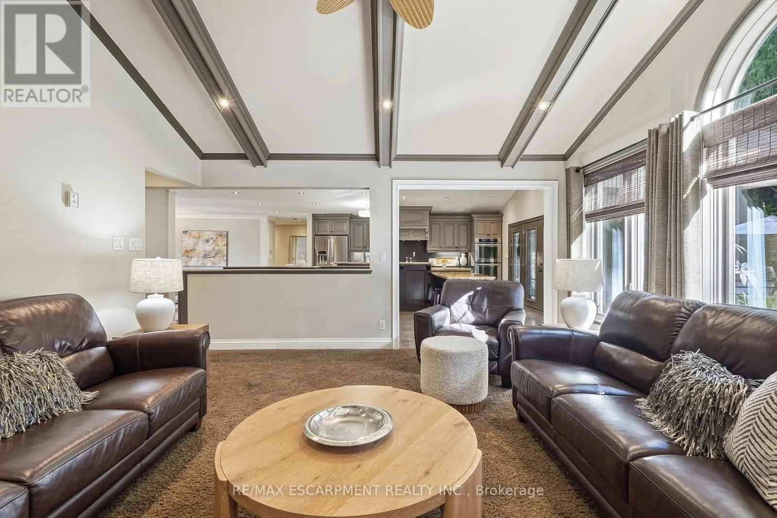 816 ALEXANDER ROAD