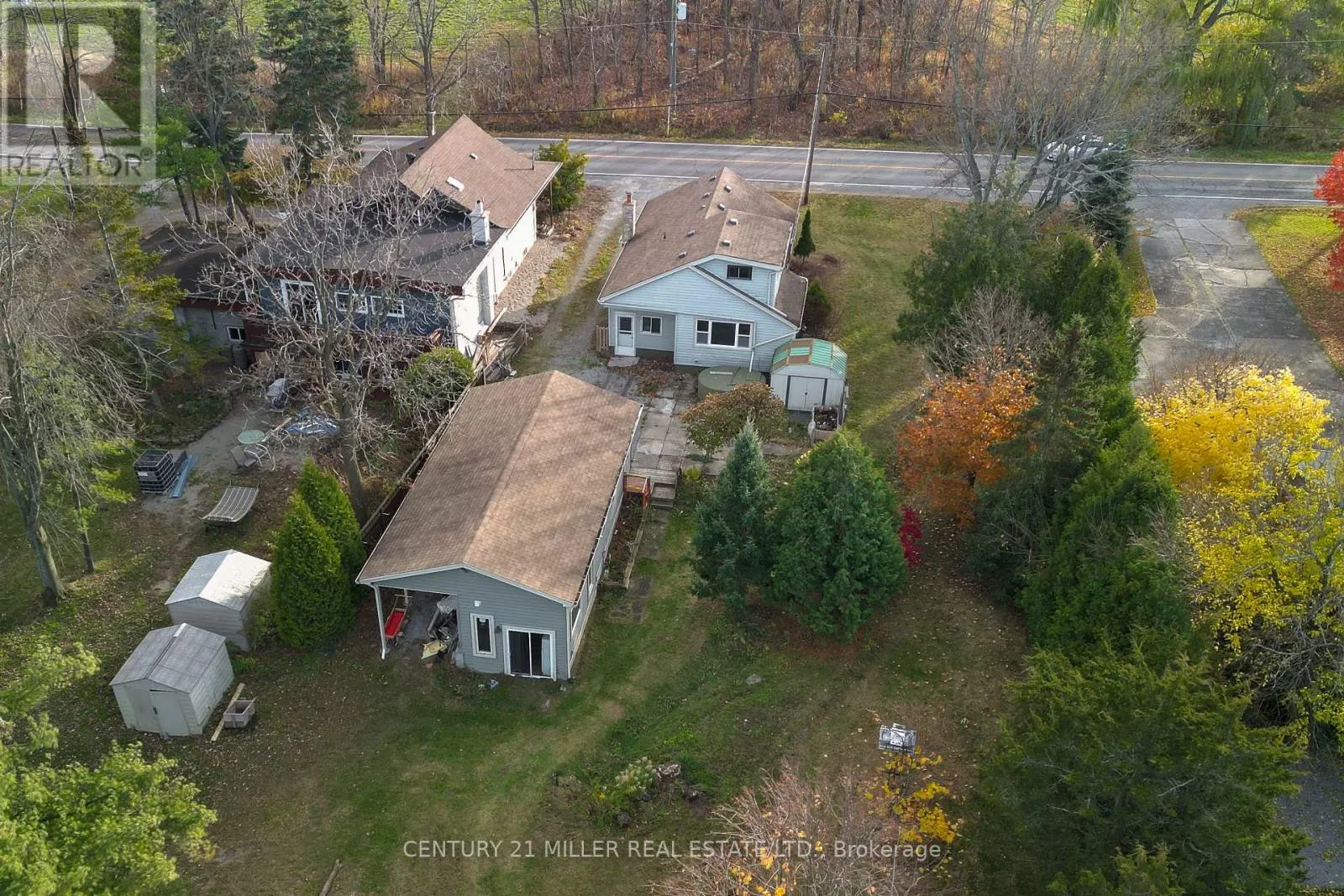49 RIDGE ROAD E