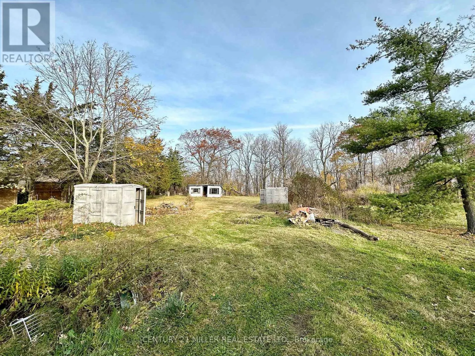 49 RIDGE ROAD E