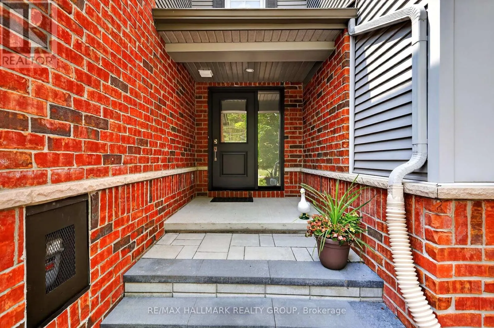 316 ALDWORTH PRIVATE