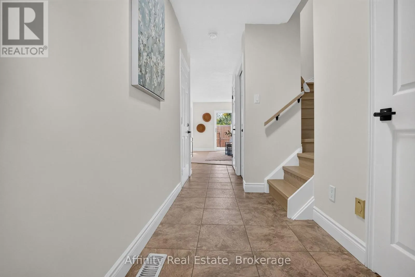 5 - 350 ERBSVILLE ROAD