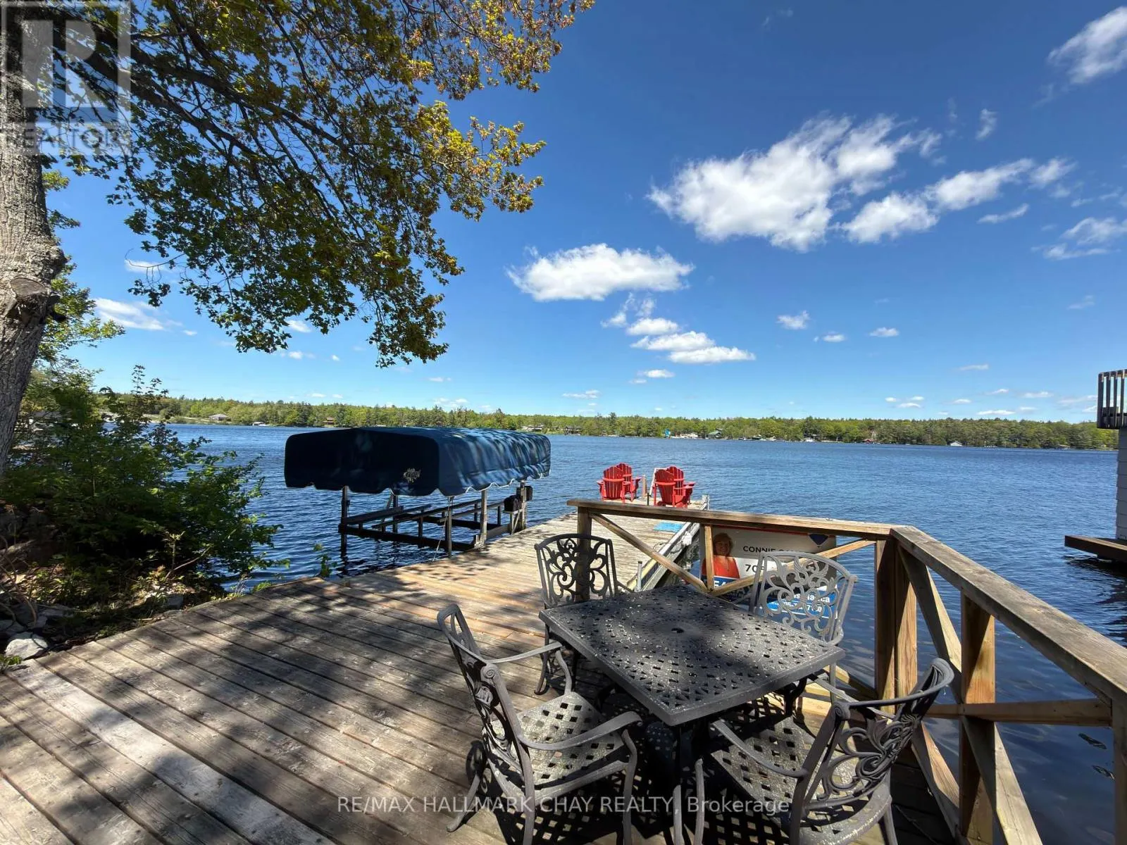 137 PICKEREL POINT ROAD