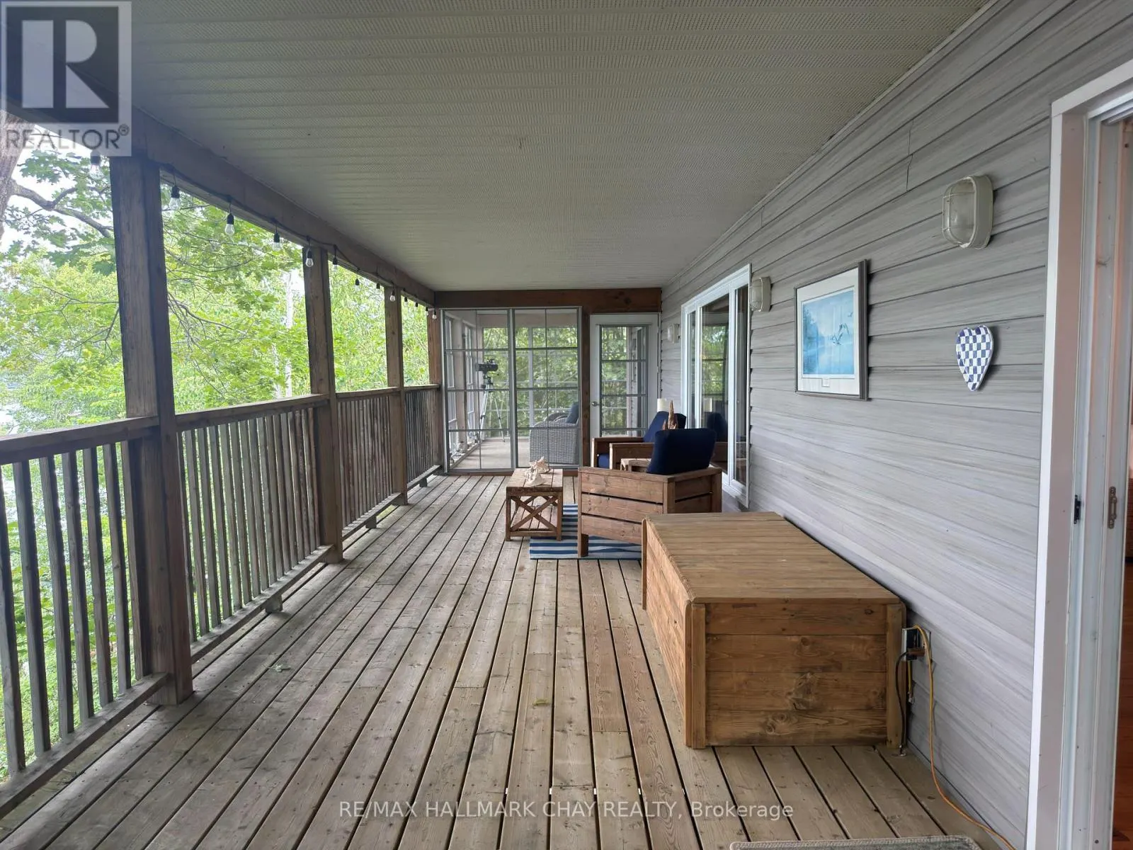 137 PICKEREL POINT ROAD