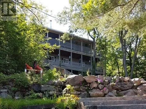 137 PICKEREL POINT ROAD