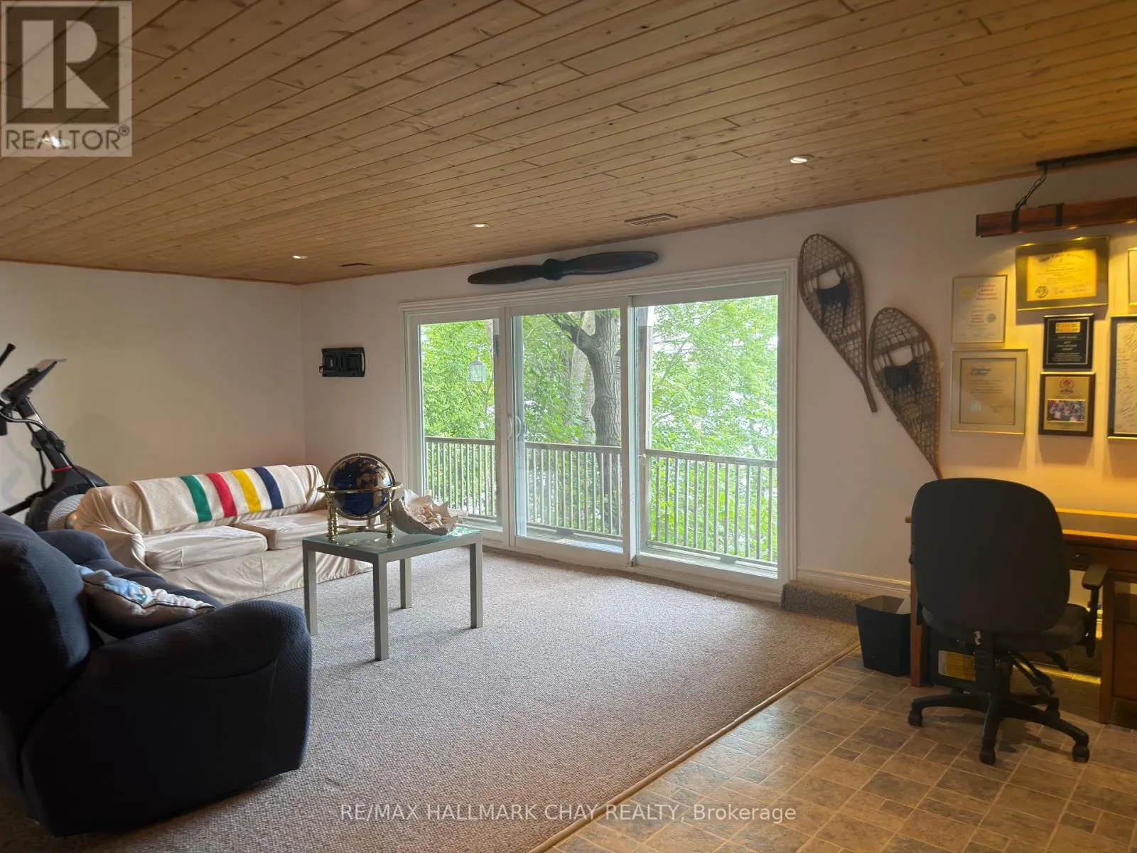 137 PICKEREL POINT ROAD