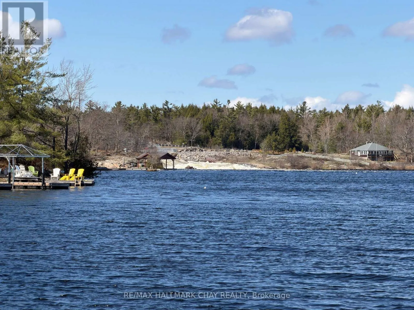 137 PICKEREL POINT ROAD