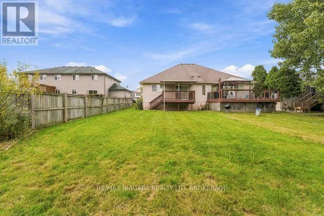 50 SHIPVIEW COURT