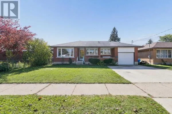 61 FAIRLAWN ROAD