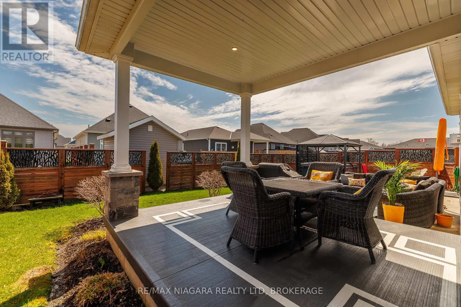 4049 VILLAGE CREEK DRIVE