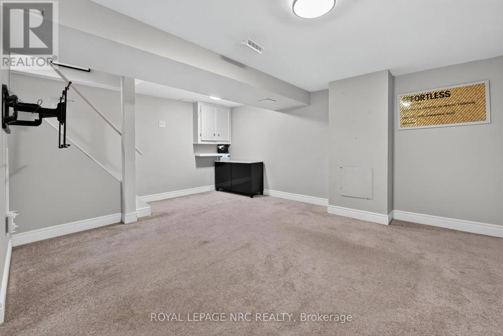 73 GREEN MAPLE DRIVE