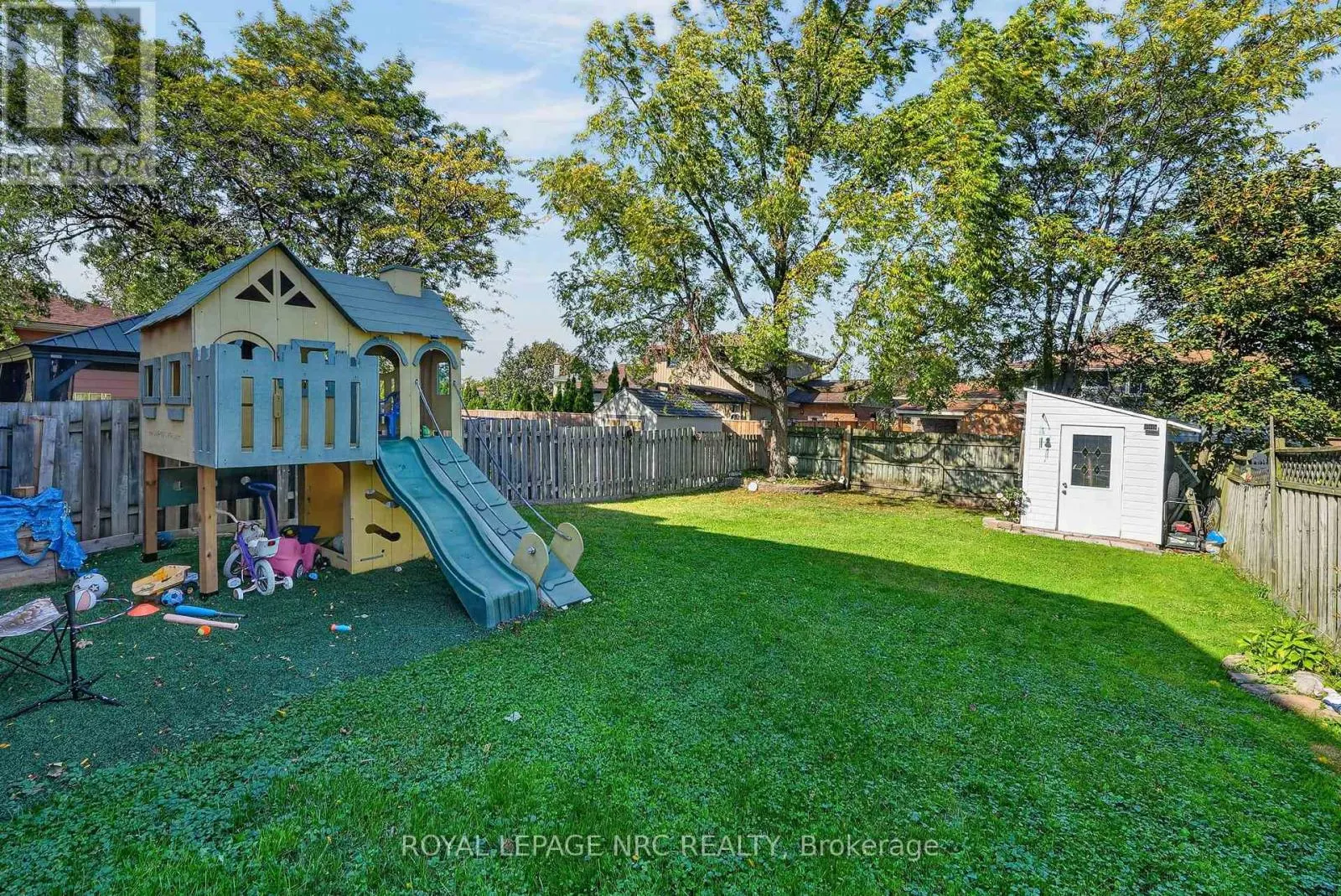 73 GREEN MAPLE DRIVE