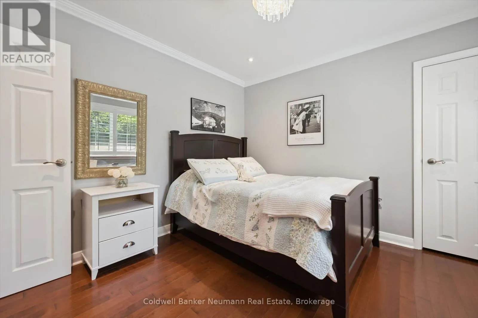 25 BENNETT AVENUE