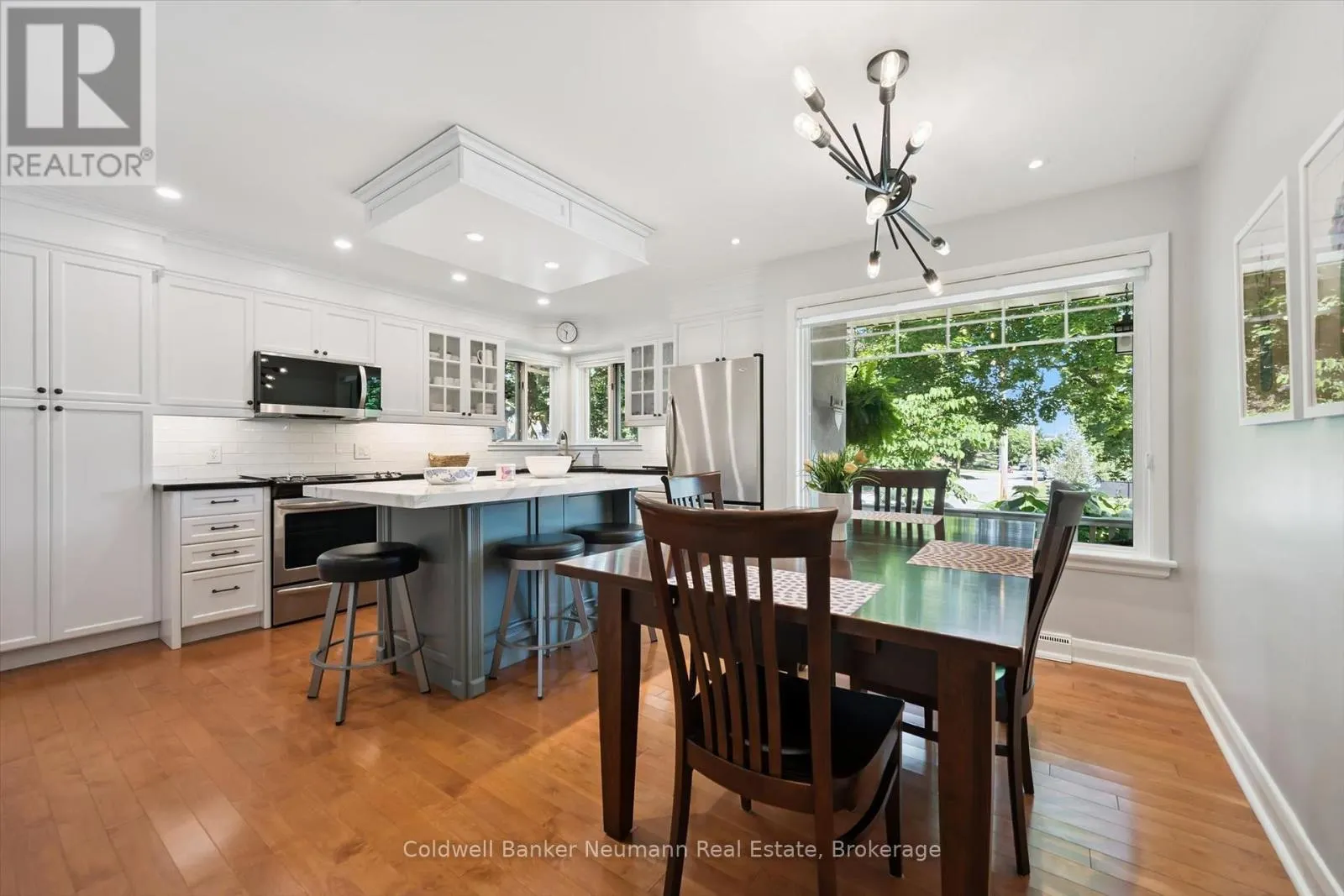 25 BENNETT AVENUE