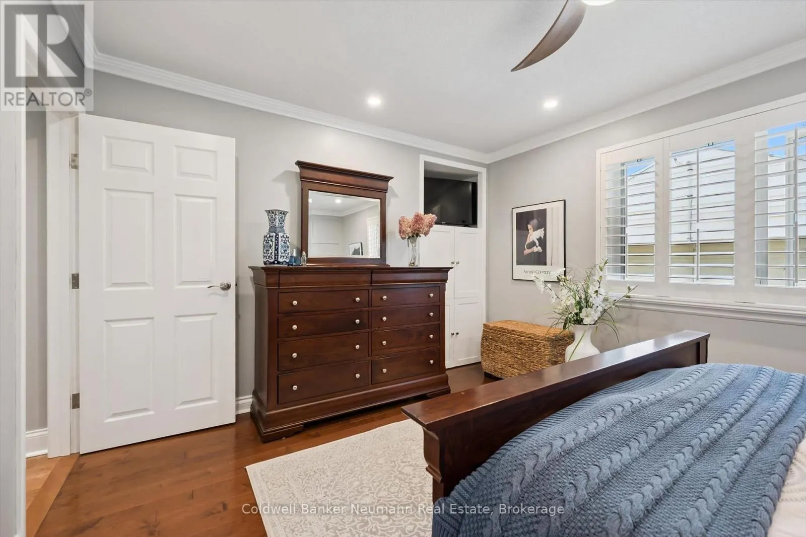 25 BENNETT AVENUE