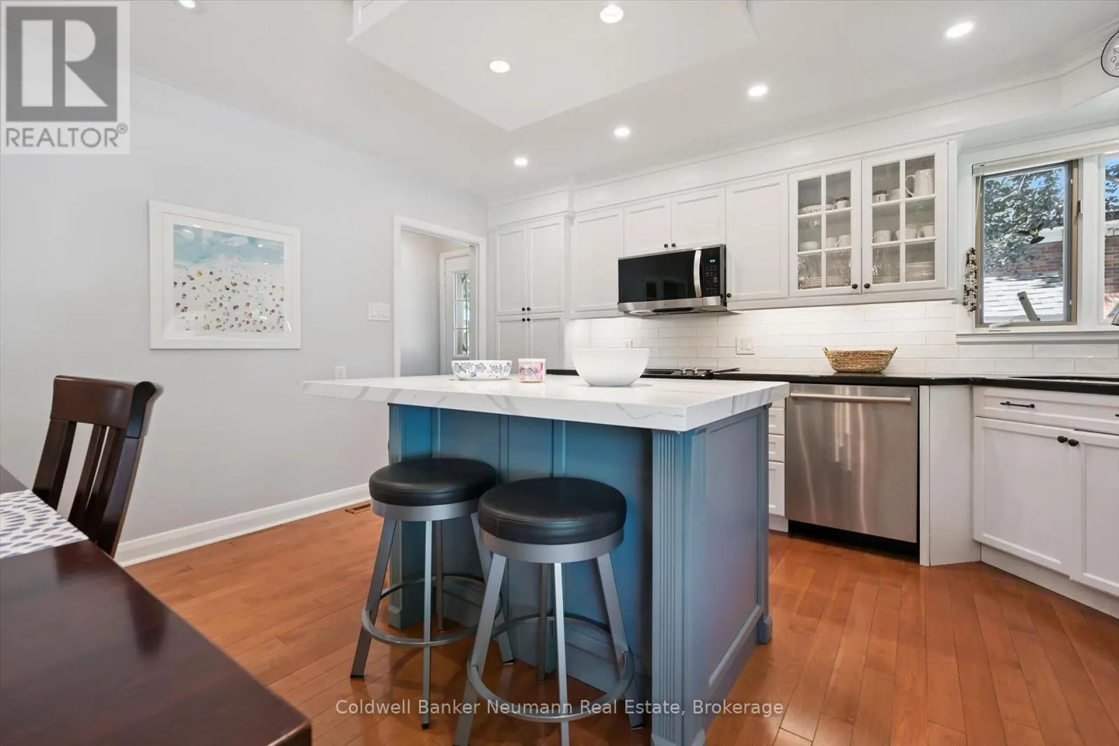 25 BENNETT AVENUE