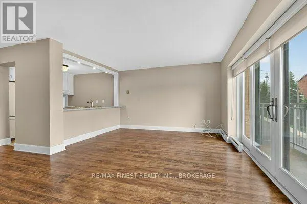 302 - 2 BAY STREET #302