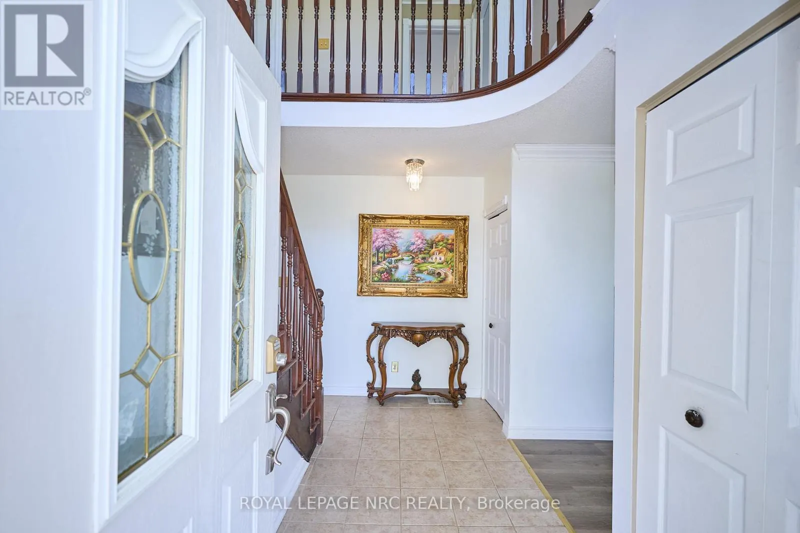 4040 LAKESHORE ROAD