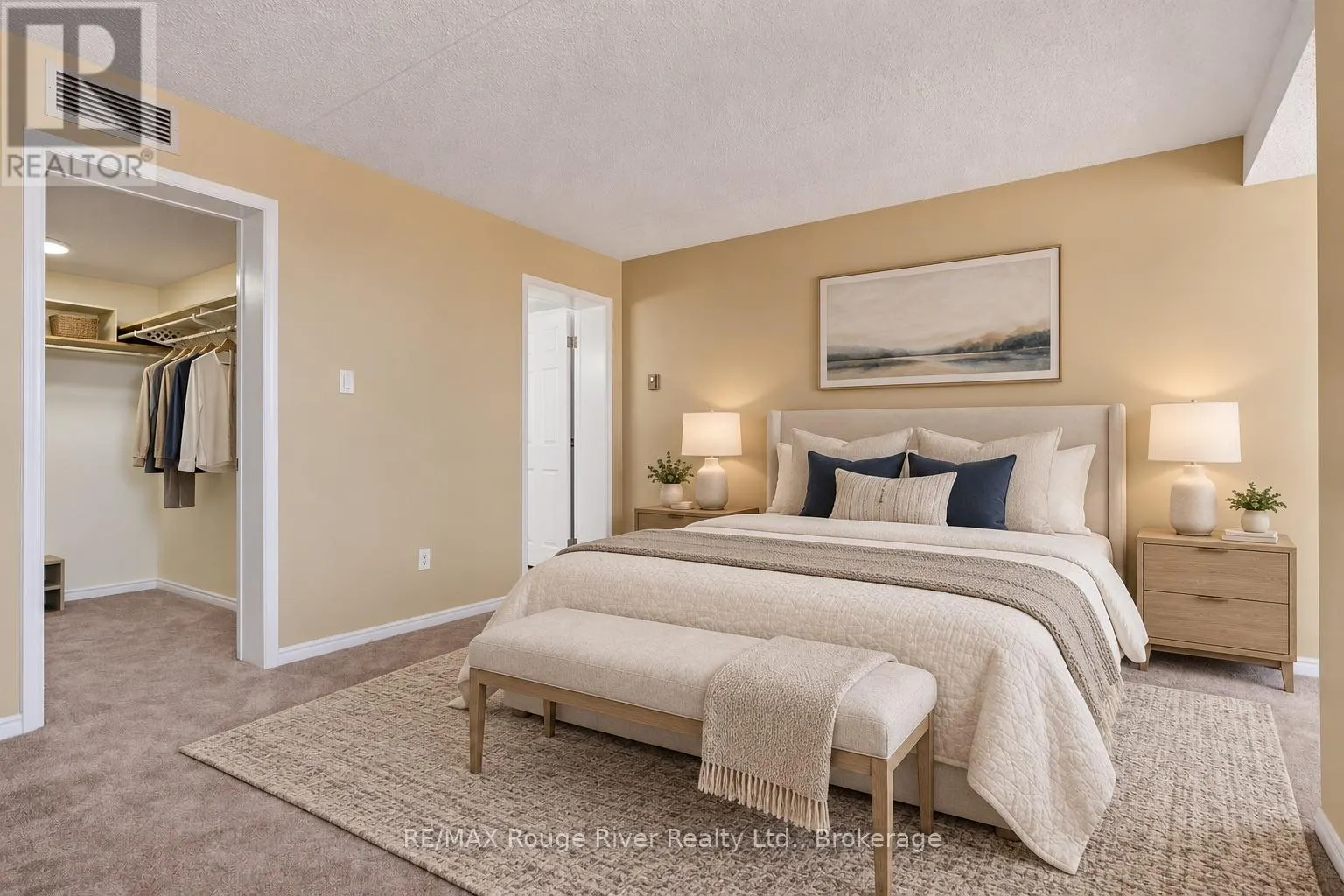 402 - 1 QUEEN STREET #402