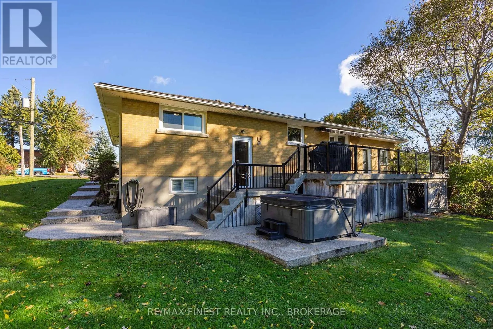 1409 SPROULE STREET