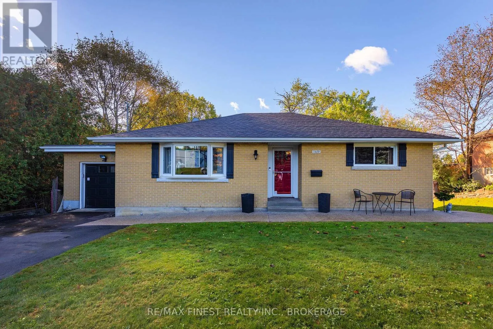 1409 SPROULE STREET