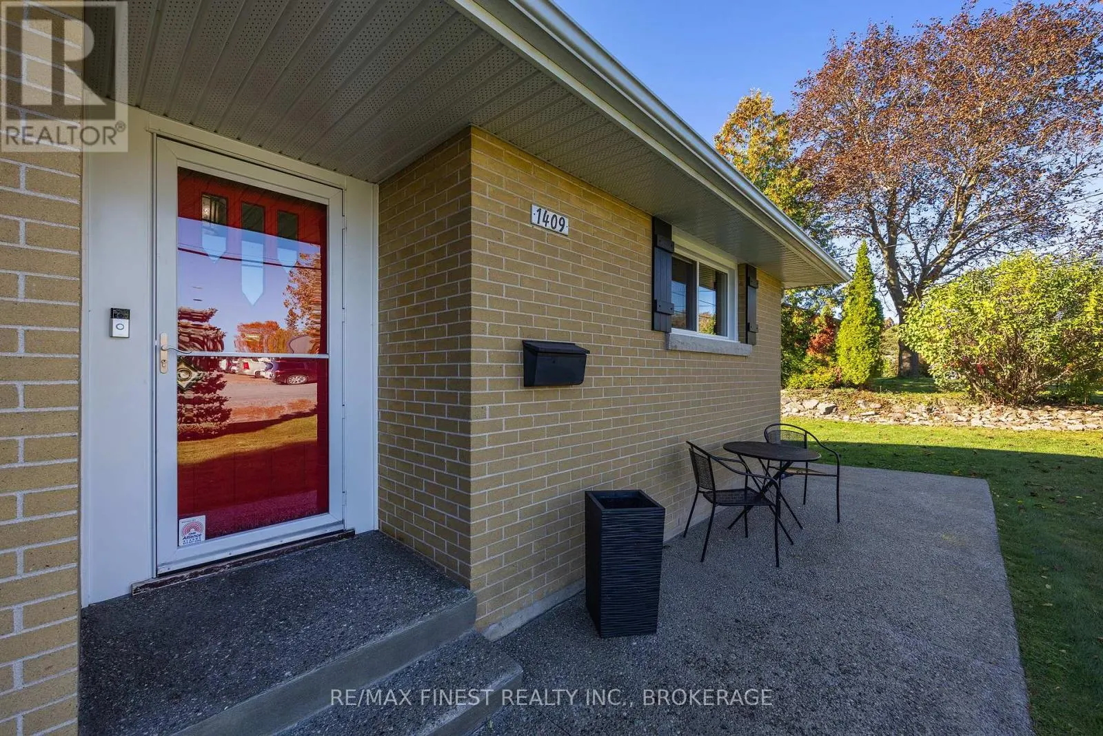 1409 SPROULE STREET