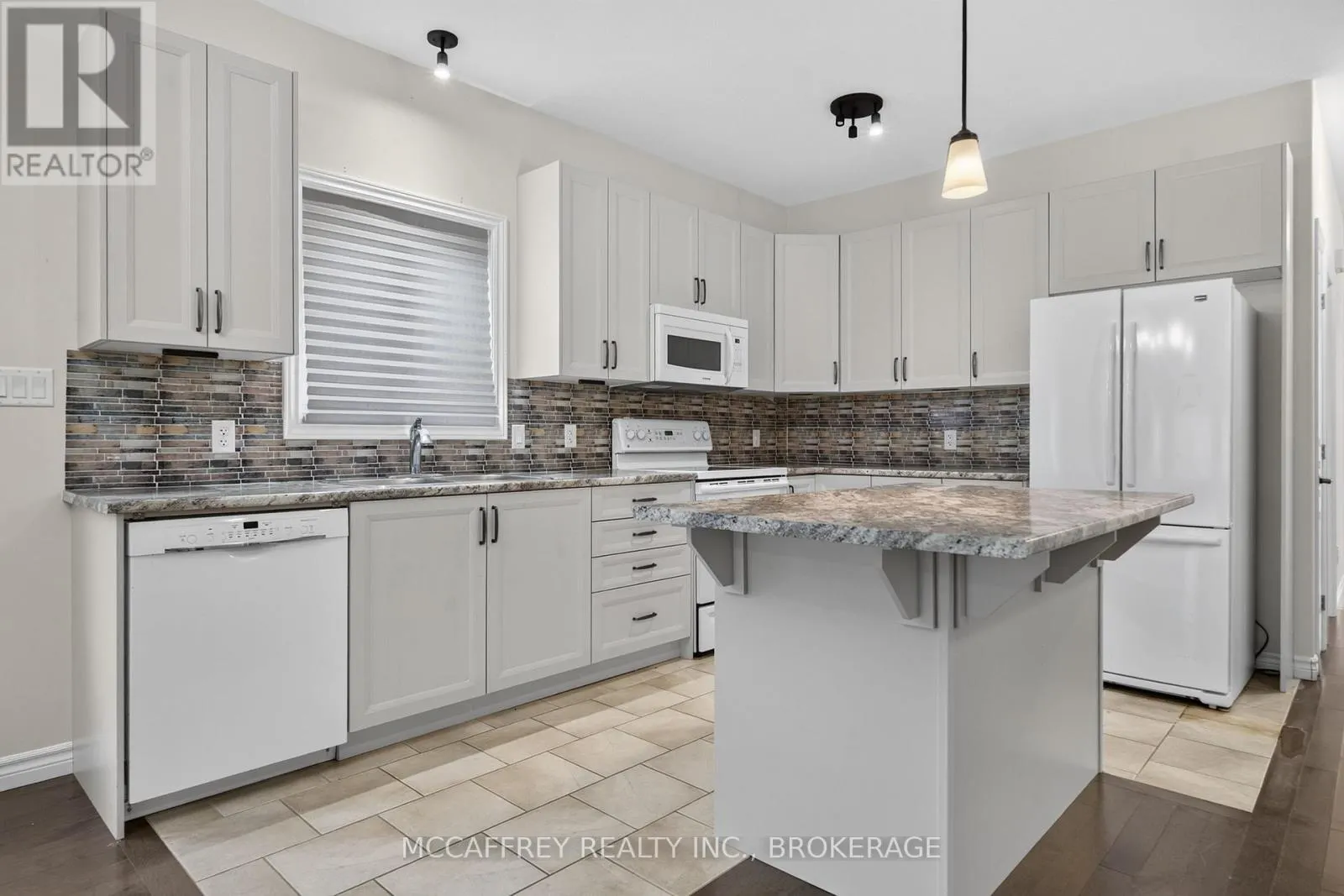 1286 CARFA CRESCENT