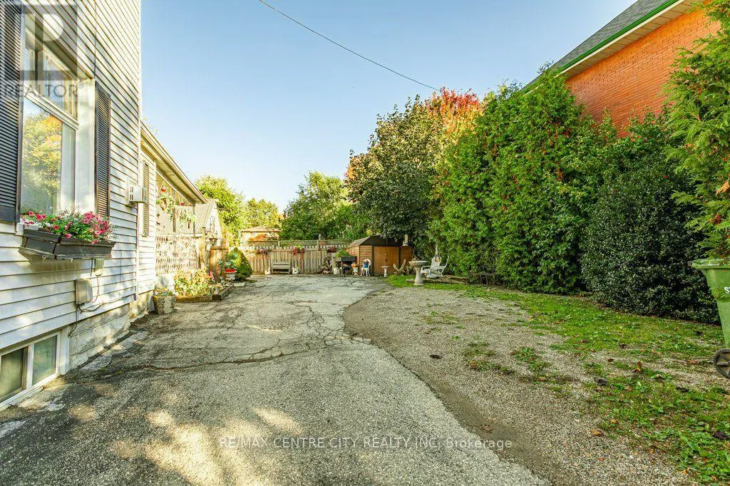 61 ALMA STREET