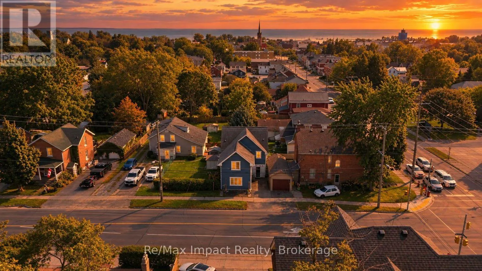 7 UNIVERSITY AVENUE E